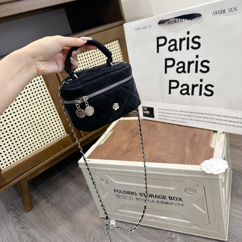 Túi đeo chéo vuông QC siêu dễ mang đồ