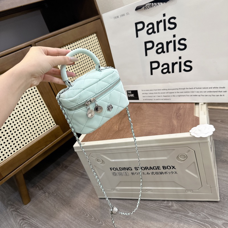 Túi đeo chéo vuông QC siêu dễ mang đồ