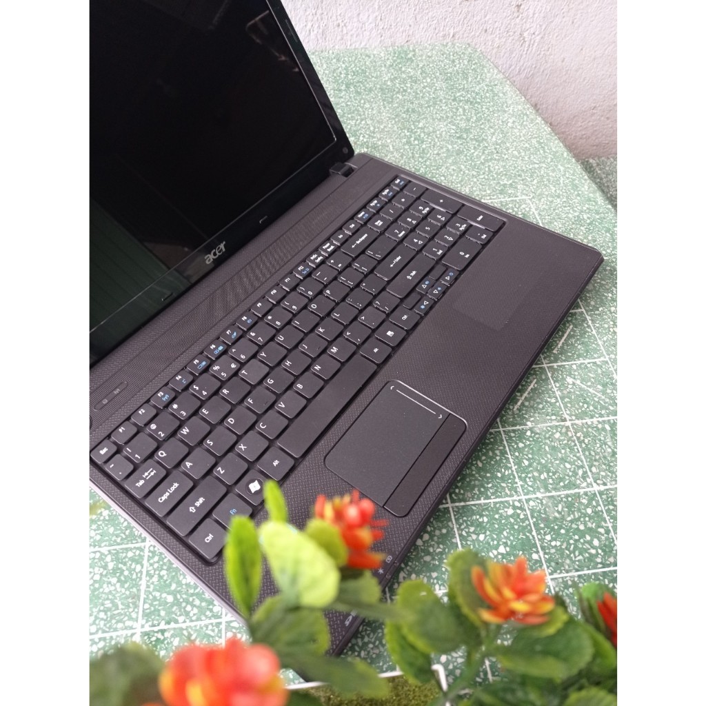 Laptop cũ giá rẻ Core i3 i5 i7 nhiều hãng ram 4gb 8gb SSD 240gb