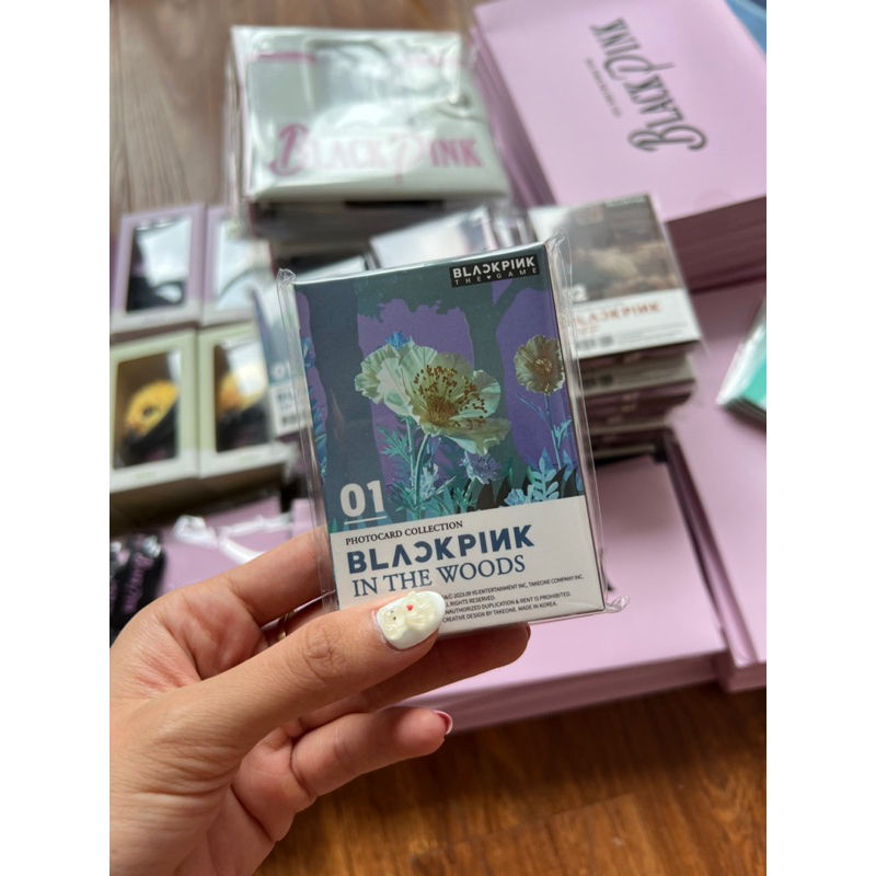 BLACKPINK The Girls Photocard Collection