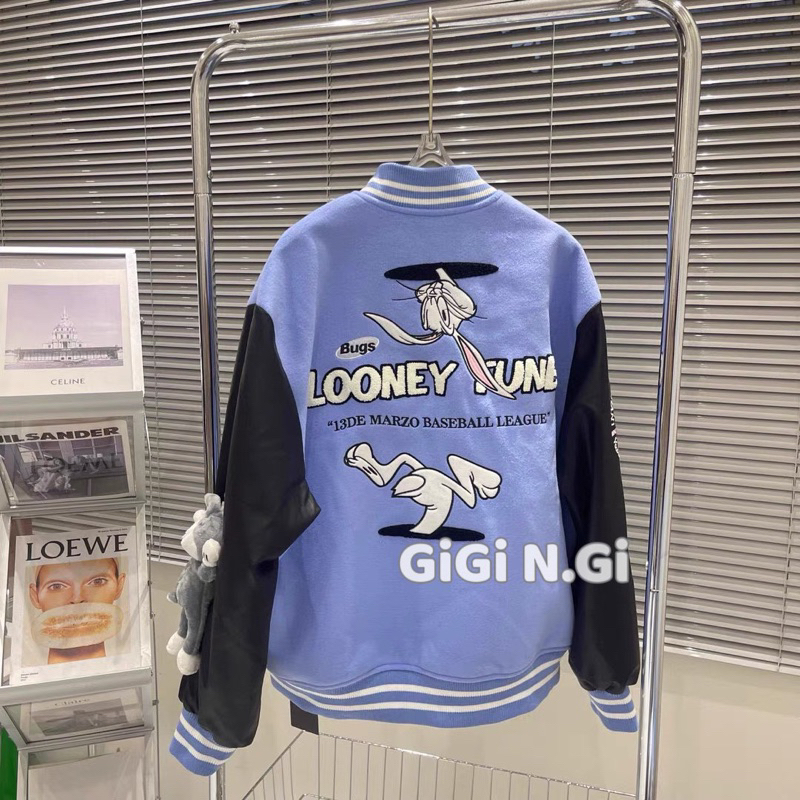 ÁO KHOÁC BOMBER THỎ LOO•NEY PHA TAY DA