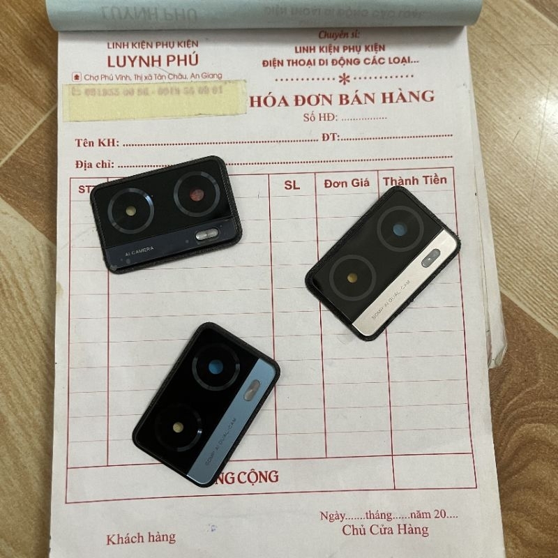 Kính camera Oppo A57 A77S chuẩn đẹp