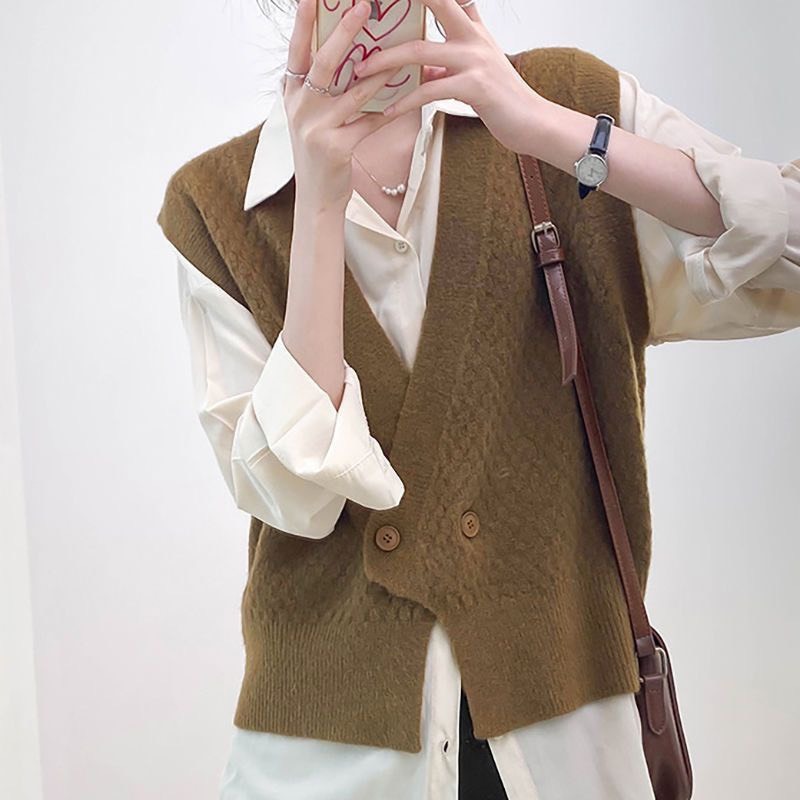 Áo gile len cài khuy lông thỏ - Springgirl - Aogilephoikhuy601