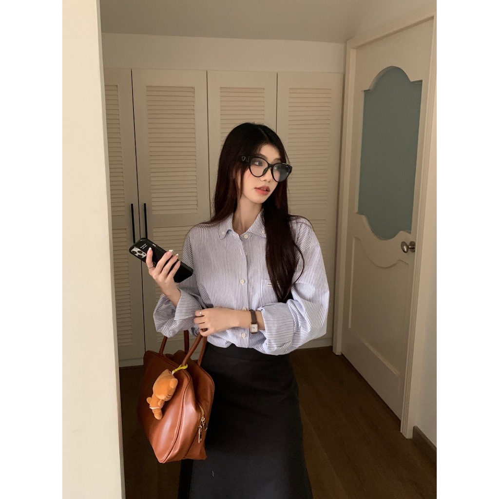 Set áo gile len và áo sơ mi, áo gile len mềm, áo cardigan len mềm dành cho nữ