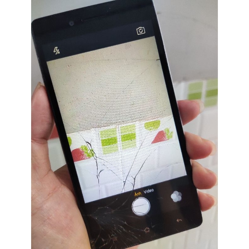 Xác điện thoại cũ Oppo Neo 7 A33w đen nứt kính, liệt cảm ứng