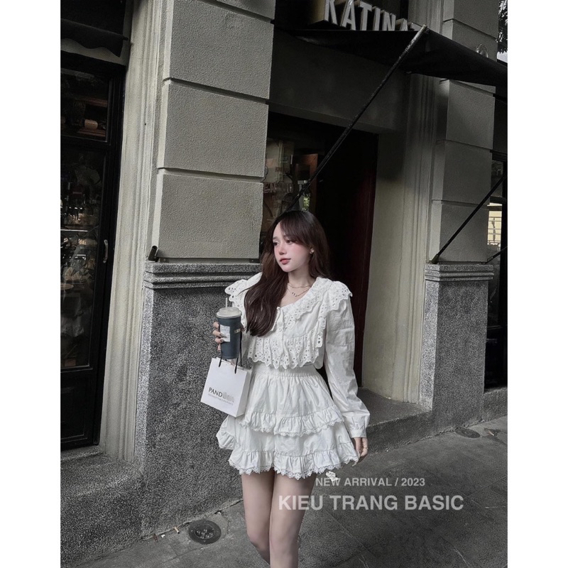 Set váy tầng trắng phối ren