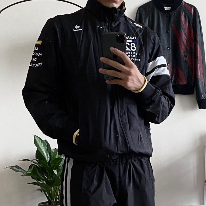 Áo khoác gió tay áo tháo rời form thể thao 3 màu đen - trắng - xám Le co.q chính hãng