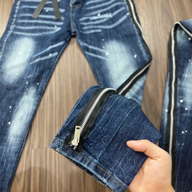 Quần Jeans Nam Dsq2 Xanh Bạc Vảy Sơn Khoá Zip Chéo Dọc Sau Ống 4 Cúc - Quần Jeans Dsq2 Hot Trend