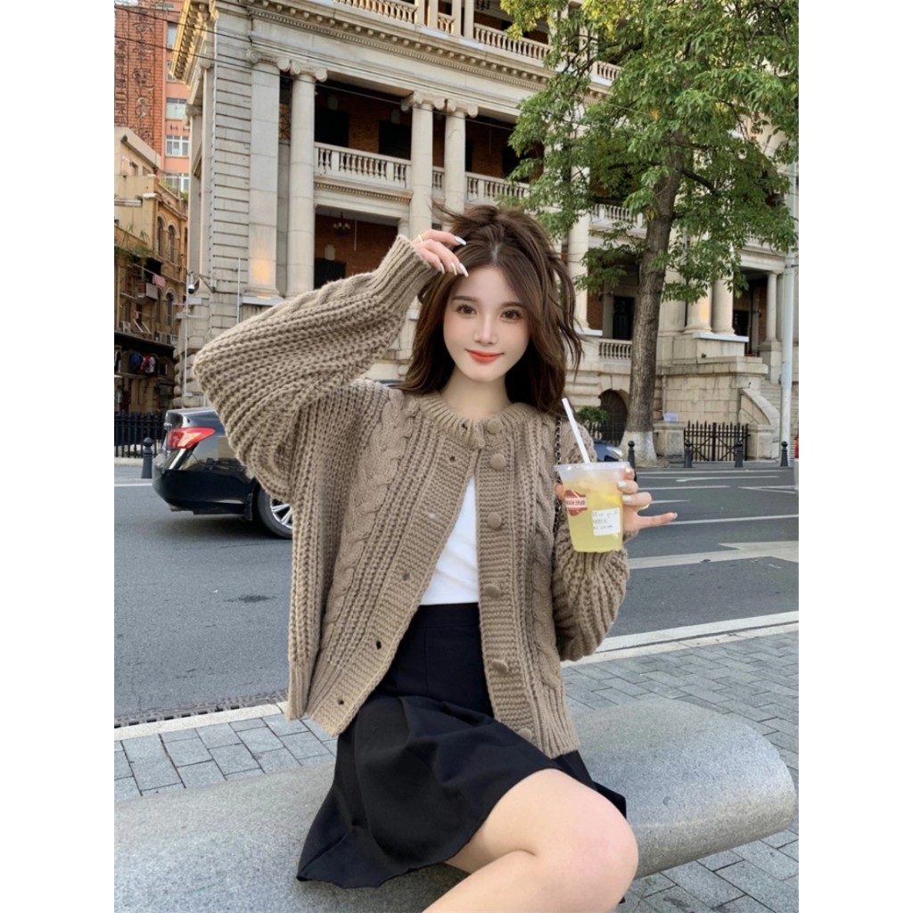 Áo len thừng cúc bọc, áo khoác dáng rộng phong cách - Springgirl - Aolenthungcucboc8830_P8