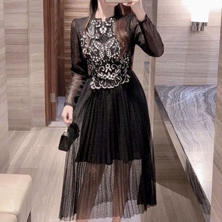 ĐẦM CỔ TRỤ THÊU CHÂN DẬP LY