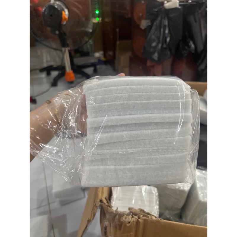 Giấy lót ngoài uốn setting xốp vuông cách nhiệt 🔥GIÁ RẺ🔥 hạn chế độ nóng thoát ra ngoài ảnh hưởng khách 1 sấp 18 miếng 💥