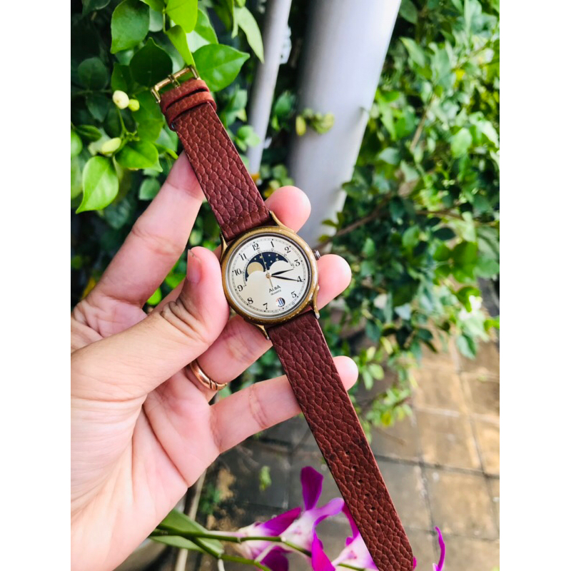 Đồng hồ nữ Alba mặt trăng sao dây da có lịch size 30mm