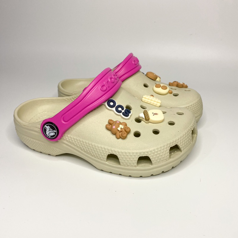 Dép trẻ em chính Hãng Crocs lỗi nhẹ đã sử lý hàng chính hãng - Cinghutag