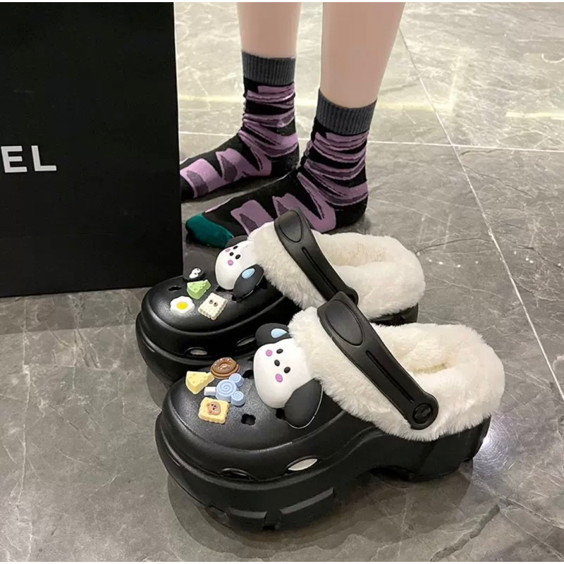 Dép crocs đế 8 phân tăng chiều cao lót lông cho mùa đông không lạnh