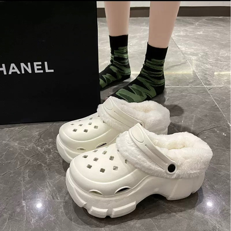 Dép crocs đế 8 phân tăng chiều cao lót lông cho mùa đông không lạnh