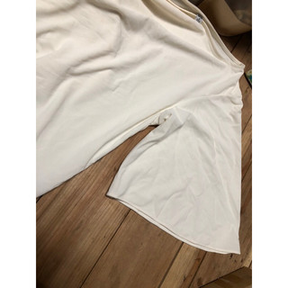 S095. Áo sô kiểu nữ U.ni szM- 2hand