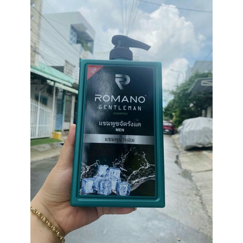 Chai dầu gội đầu nam hàng Thái Lan 800ml