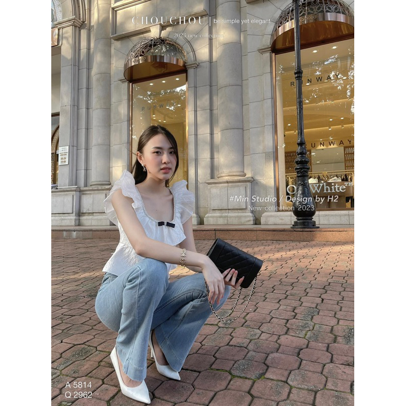 Áo Thô Ren Cổ Bèo Đính Đá Nơ Ngực MIN • Melanie Boutique