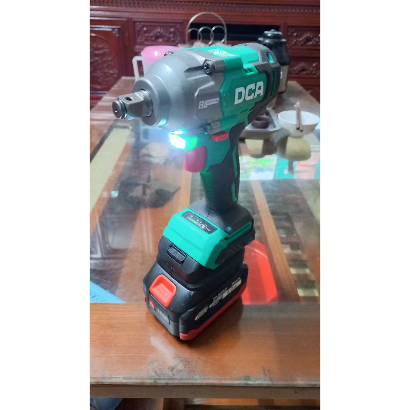 Đế dùng pin makita cho máy Dongcheng