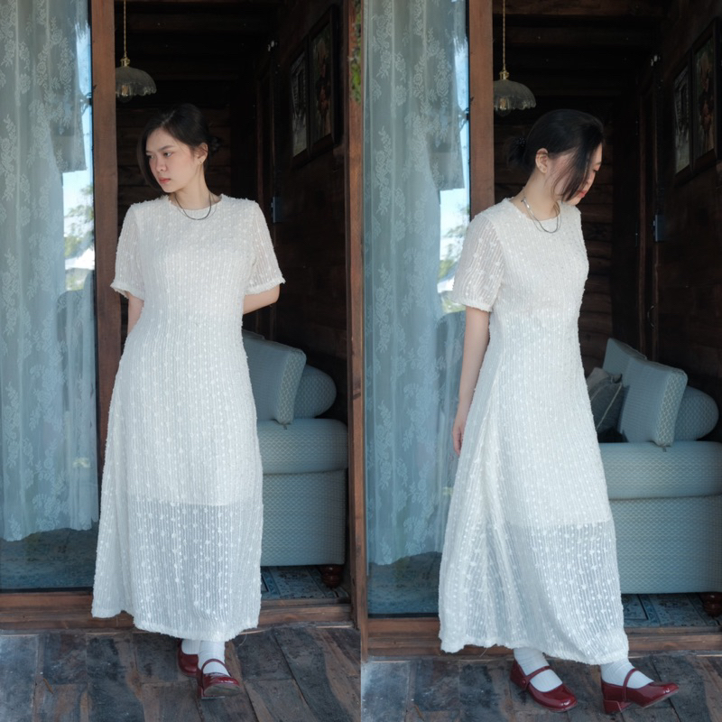 Bittersweet - Váy dài dáng suông cổ tròn Chilly Dress