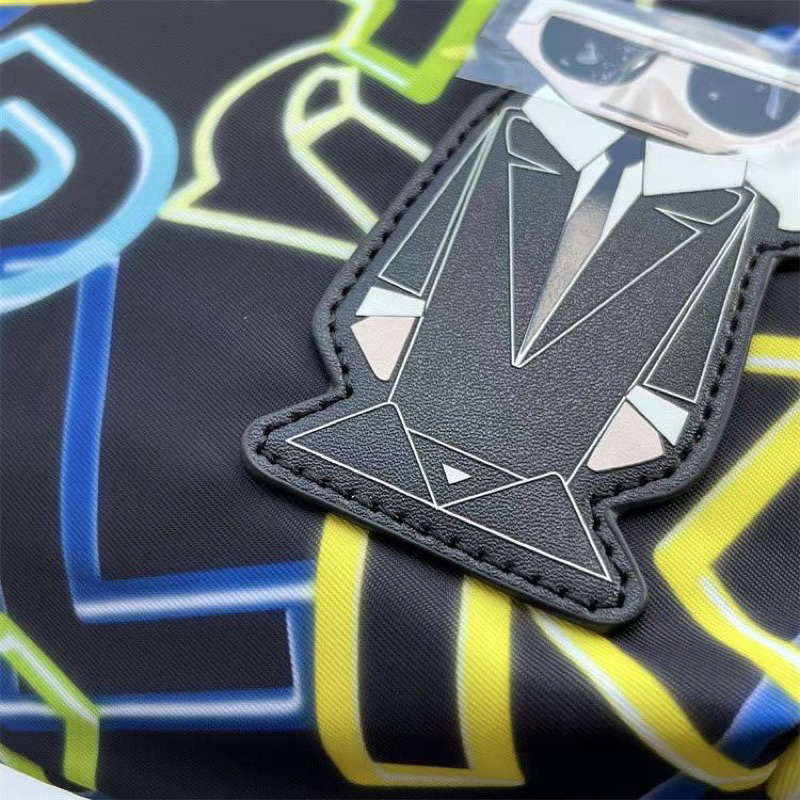 Túi karl bao tử tuồn