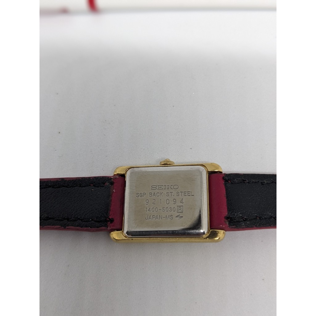 Đồng hồ nữ seiko