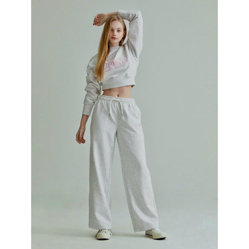 SWEATER CROPTOP ƯHOAU