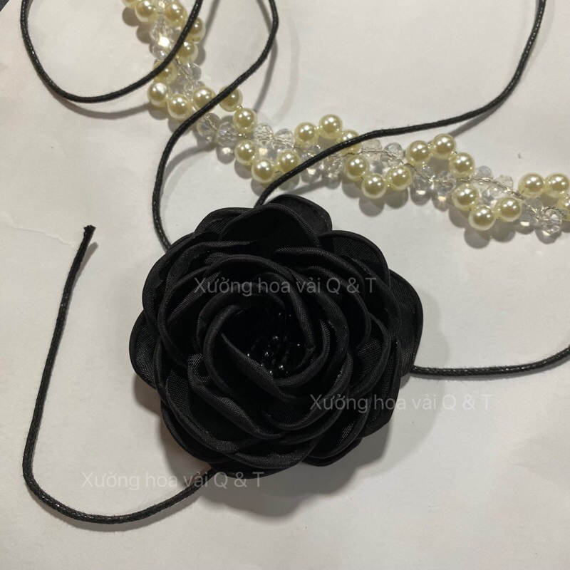 Choker Dây Chuyền Hoa Nhuỵ Màu Đen