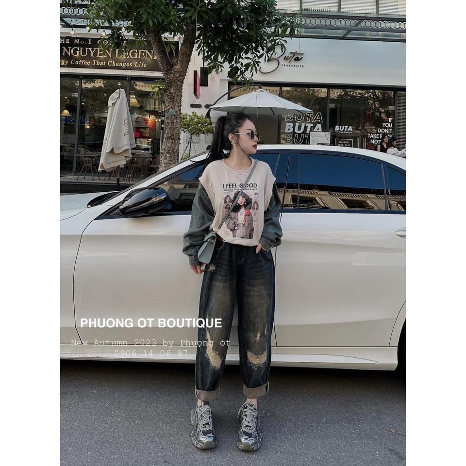 ÁO THUN IN CÔ GÁI PHỐI TAY JEAN