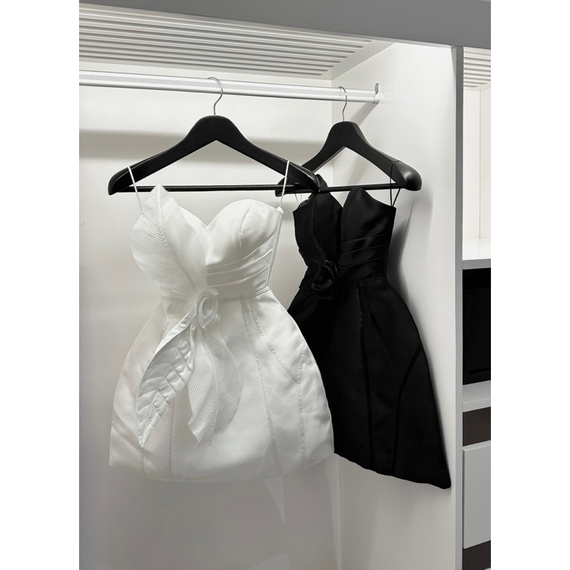 Đầm cúp hoa lá 3d thắt eo