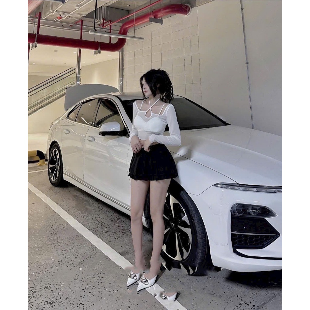 Áo lưới đan chéo kèm bra 2 dây set 2 món, Áo Kiểu Tay Dài Phối Lưới Thiết Kế Dây Đan Chéo Quyến Rũ Hàng Quảng Châu.