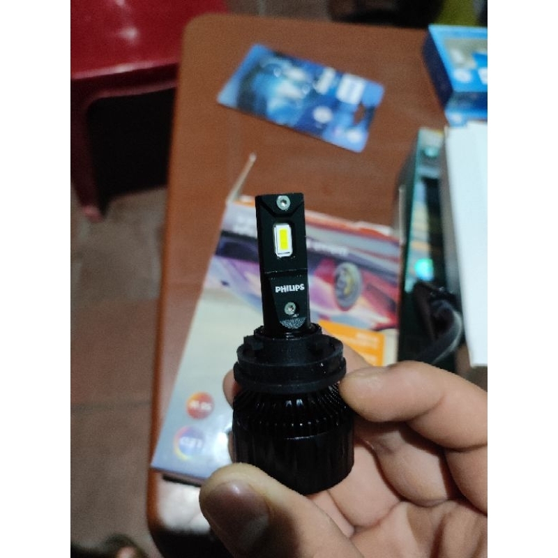 Bóng đèn Led Philips Rally  3550