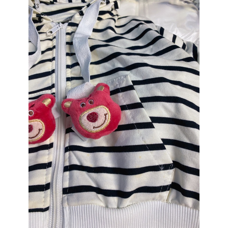 Áo khoác gấu dâu cho bé gái