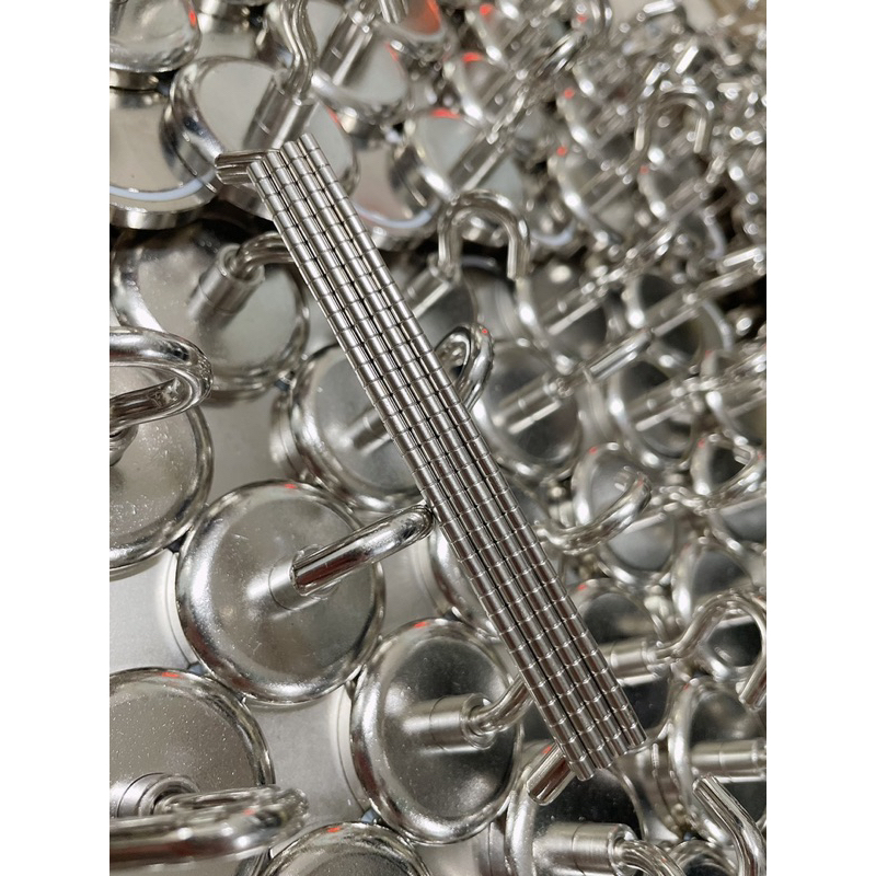 Nam châm đất hiếm. Nam châm trắng nhiều kích thước khác nhau