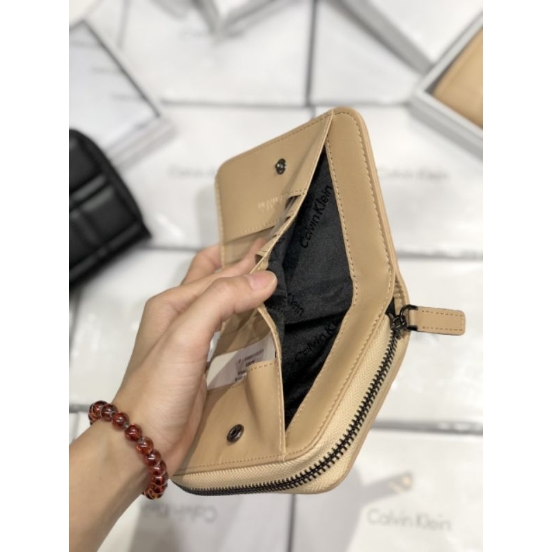 VÍ Calvi.n Klein chần mini