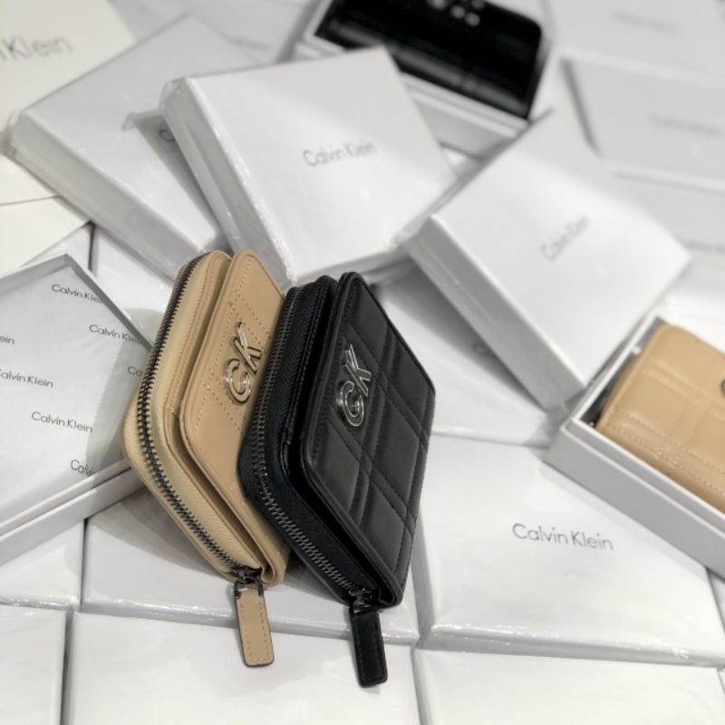 VÍ Calvi.n Klein chần mini