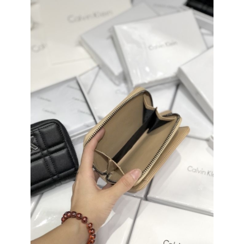 VÍ Calvi.n Klein chần mini