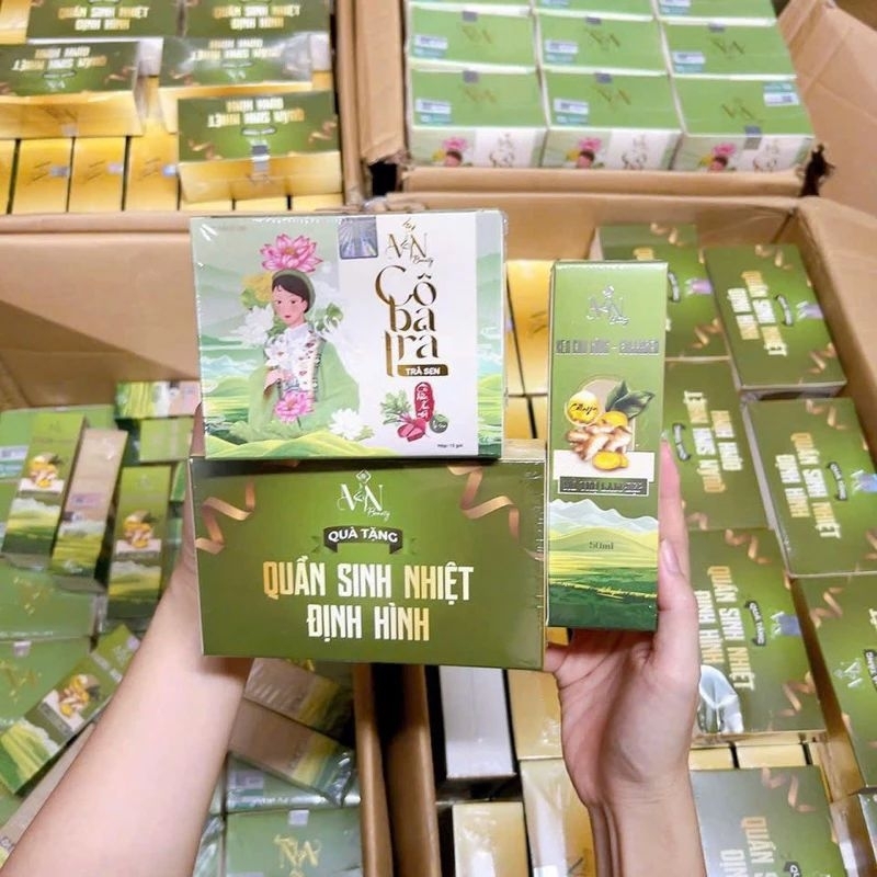 TRỌN BỘ 4 MÓN GIẢM CÂN CÔ BA TRÀ ĐÔNG ANH X3 TẶNG KÈM QUẦN SINH NHIỆT + GEL TAN MỠ+ THẺ CÀO