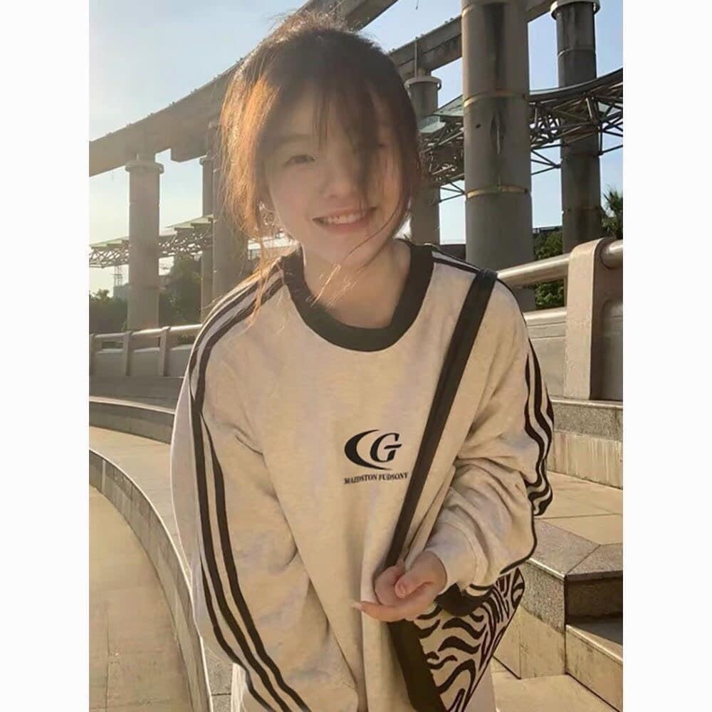 Áo nỉ bông sweater,  Áo Sweater phối 3 sọc tay áo unisex chất nỉ bông dày dặn mềm mịn kute H 16