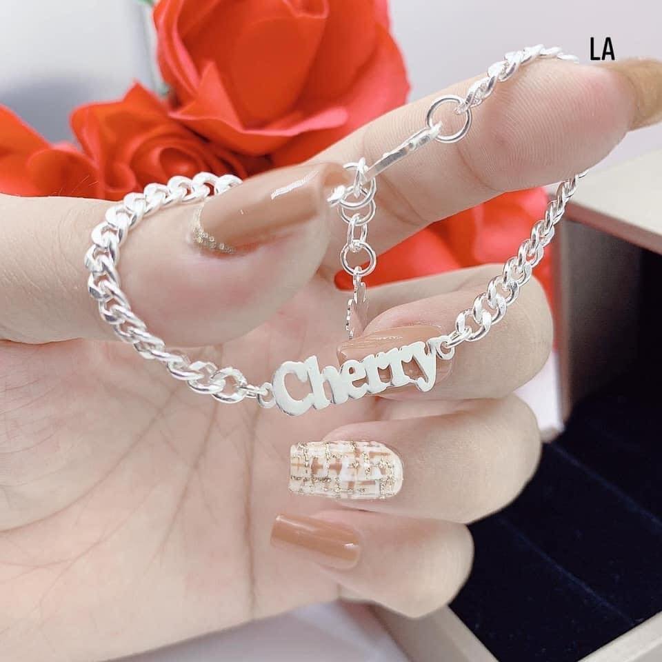 Lắc tay bạc cho bé