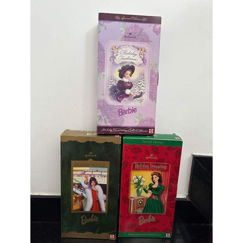 Búp bê Barbe Holiday