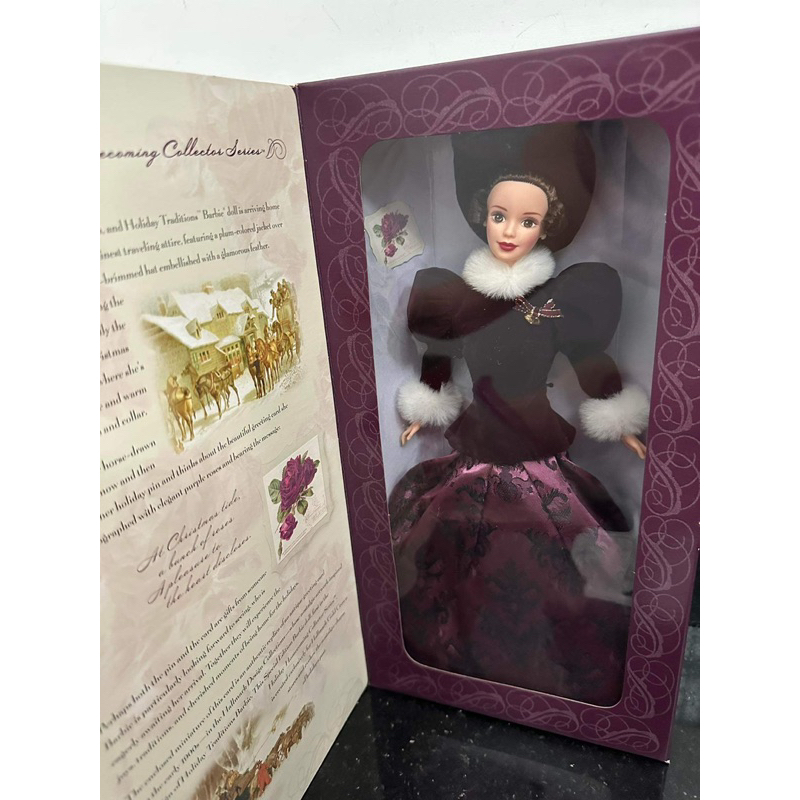 Búp bê Barbe Holiday