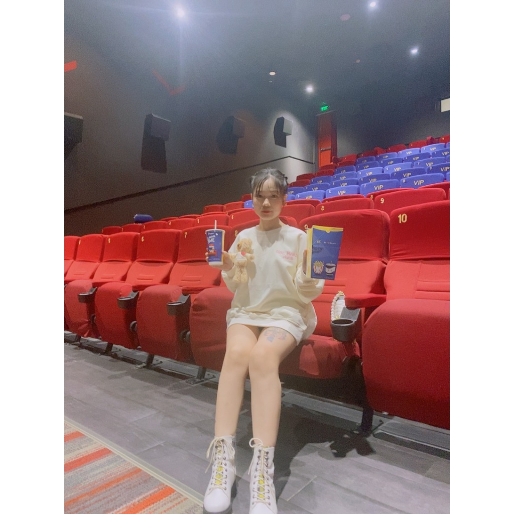 Áo Sweater nỉ hai da  đính gấu dễ thương - Áo thu đông nữ unisex hot trend 2023