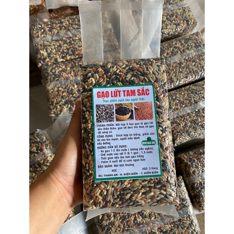 Gạo lứt tam sắc 1kg hút chân không