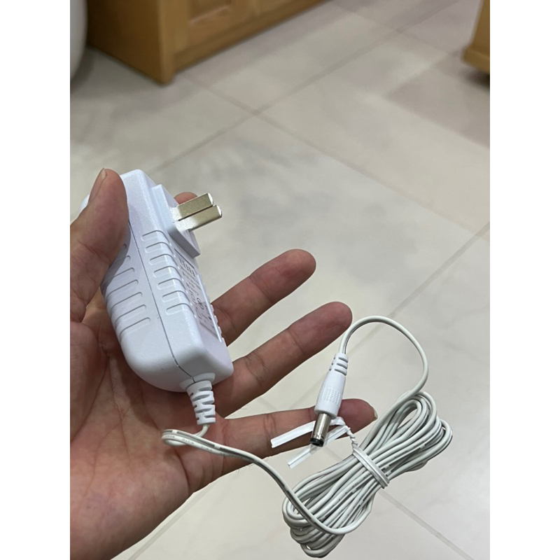 Sạc 13.5v loa kéo