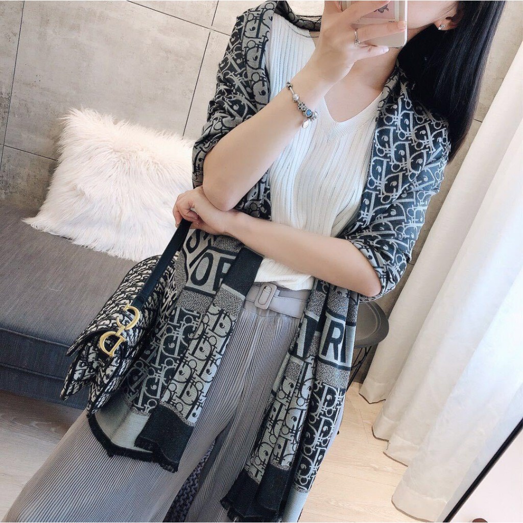 Khăn lụa chất satin hàng full box cao cấp