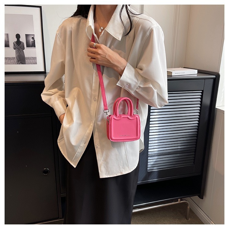 Túi xách tay nữ túi mini hai quai in gân nổi hottrend kèm quai đeo chéo LK359