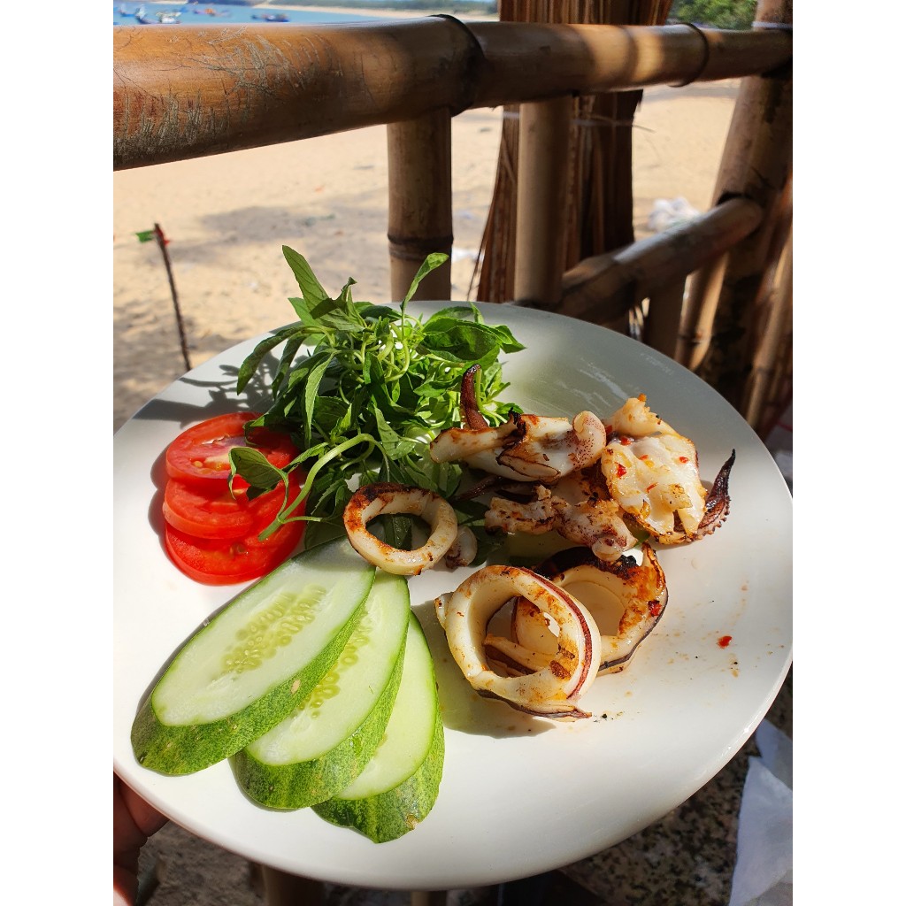 Mực lá câu tươi nháy biển Phú Yên 500gr 4 đến 5 con