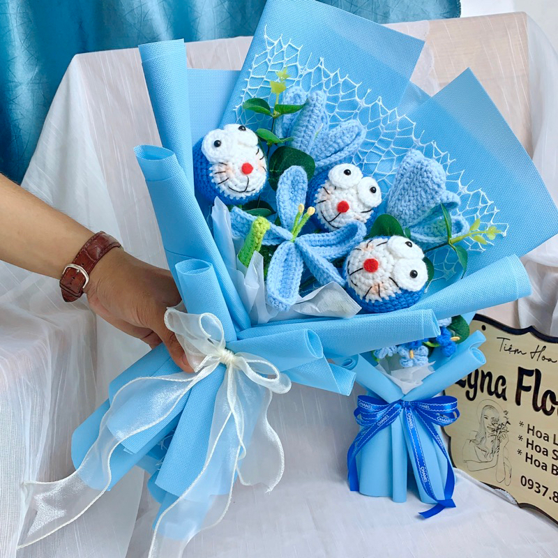Bó Hoa Doremon - Thỏ Len Handmade Làm Quà Tặng Ý Nghĩa