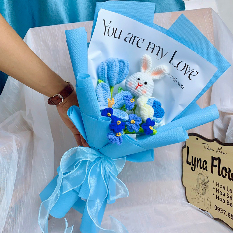 Bó Hoa Doremon - Thỏ Len Handmade Làm Quà Tặng Ý Nghĩa